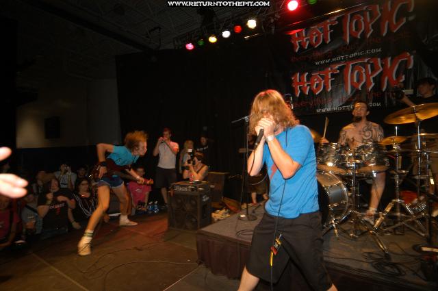 [horse the band on Jul 24, 2004 at Hellfest - Hot Topic Stage (Elizabeth, NJ)]