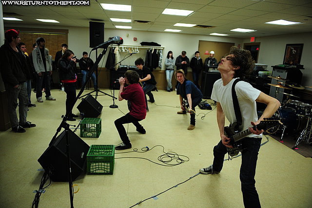 [imagine the escape on Jan 28, 2011 at Elks Lodge (Lawrence, MA)]