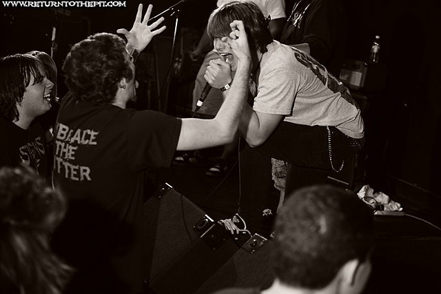 [in armistice on Oct 9, 2010 at the Palladium (Worcester, MA)]