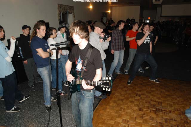 [it dies today on Apr 5, 2003 at VFW (Reading, Ma)]