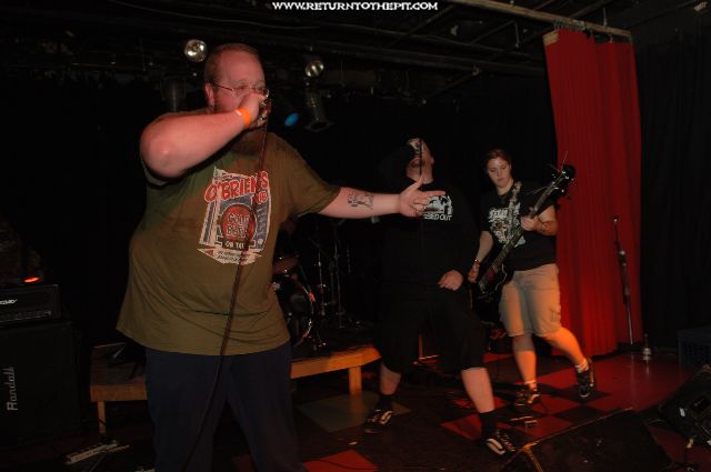 [it will end in pure horror on Jul 22, 2006 at Bill's Bar (Boston, Ma)]