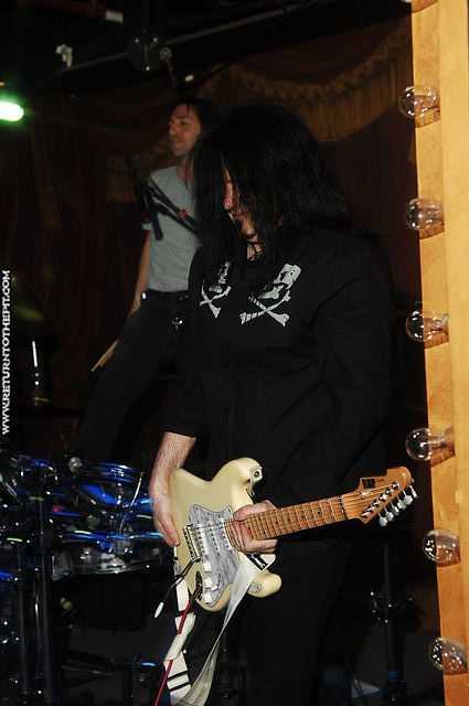 [joe stump on Feb 1, 2007 at Ralph's Chadwick Square Rock Club (Worcester, MA)]