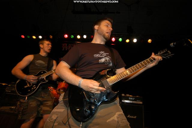[let it die on Jul 24, 2004 at Hellfest - Hot Topic Stage (Elizabeth, NJ)]