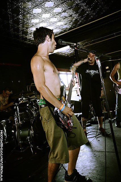 [living void on Aug 30, 2009 at Jerky's (Providence, RI)]