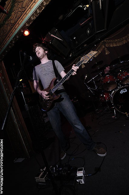 [lore on Apr 5, 2012 at Ralph's (Worcester, MA)]