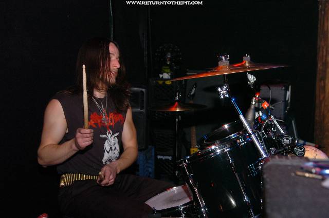 [martyrvore on Jan 4, 2006 at Dover Brick House (Dover, NH)]