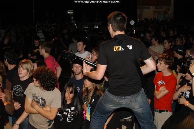 [misery signals on Jul 25, 2004 at Hellfest - Hot Topic Stage (Elizabeth, NJ)]