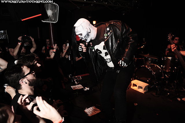 [misfits of fire on Oct 28, 2010 at Great Scott's (Allston, MA)]