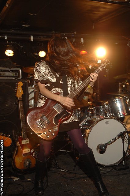 [mono on Oct 11, 2007 at Middle East (Cambridge, Ma)]