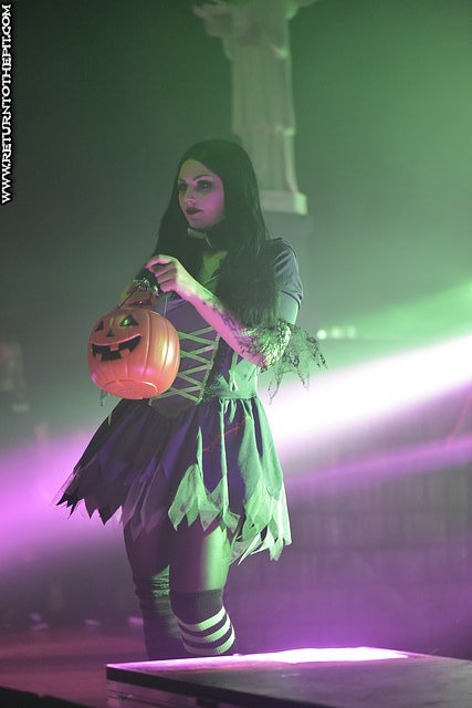 [motionless in white on Oct 14, 2017 at the Palladium - Mainstage (Worcester, MA)]