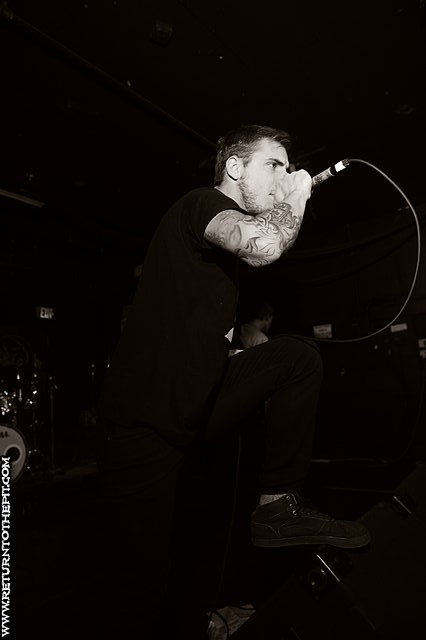 [mouth of the south on Apr 20, 2013 at the Palladium - Secondstage (Worcester, MA)]