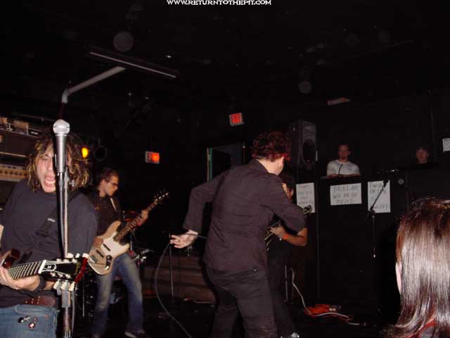 [my chemical romance on Sep 15, 2002 at Skatefest Second Stage The Palladium (Worcester, MA)]