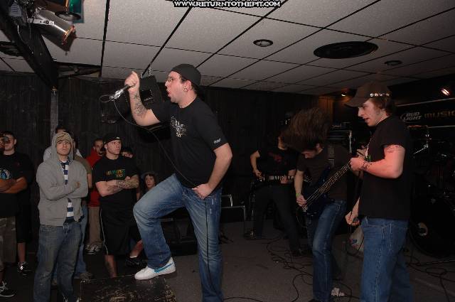 [on paths of torment on Jan 29, 2006 at Cabot st. (Chicopee, Ma)]