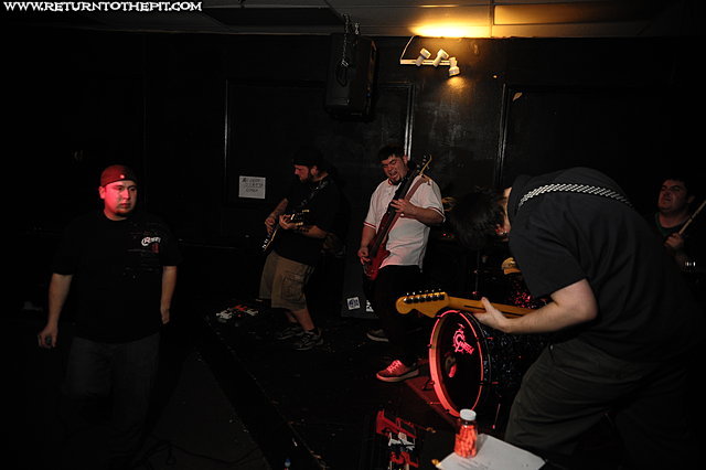 [only ash remains on Mar 16, 2008 at Welfare Records (Haverhill, MA)]
