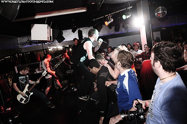 [outbreak on May 22, 2010 at Club Lido (Revere, MA)]