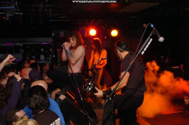 [overkill on Apr 13, 2005 at Club 125 (Bradford, Ma)]