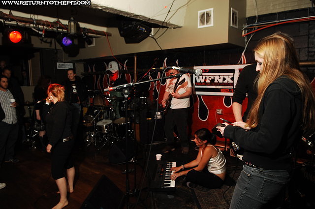 [padded hell on Jun 13, 2007 at Baseball Tavern (Boston, Ma)]