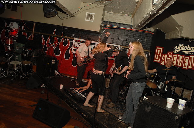 [padded hell on Jun 13, 2007 at Baseball Tavern (Boston, Ma)]
