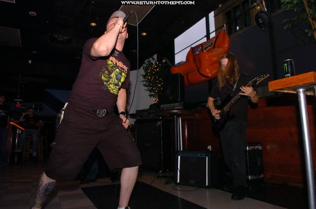 [perpetual winter on Jun 29, 2005 at Club Octaine (Worcester, Ma)]
