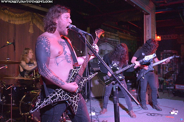 [pissgrave on Oct 21, 2014 at Ralph's (Worcester, MA)]