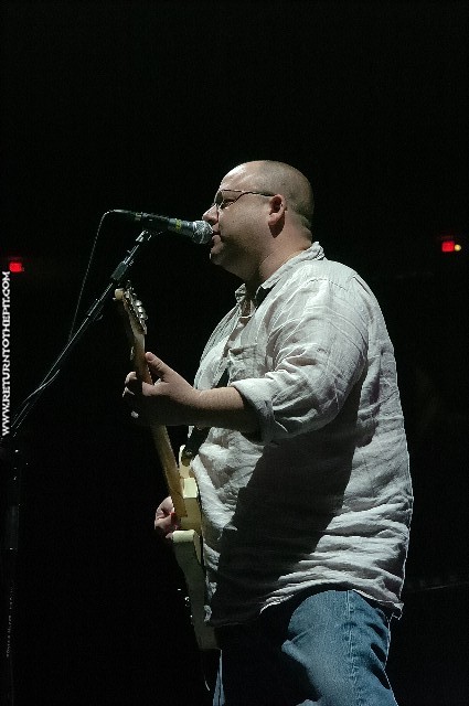 [pixies on Jun 15, 2005 at Agganis Arena (Boston, Ma)]