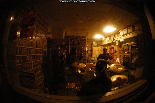 [pray for a plague on Oct 11, 2004 at Live in the WUNH Studios (Durham, NH)]