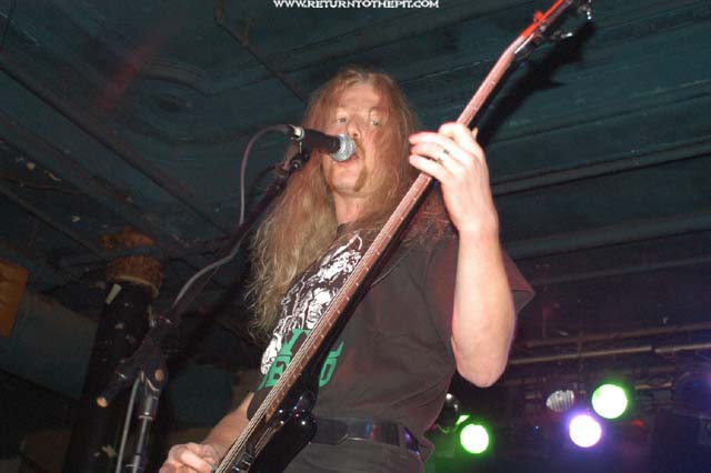 [pungent stench on Feb 15, 2003 at Lupo's Heartbreak Hotel (Providence, RI)]