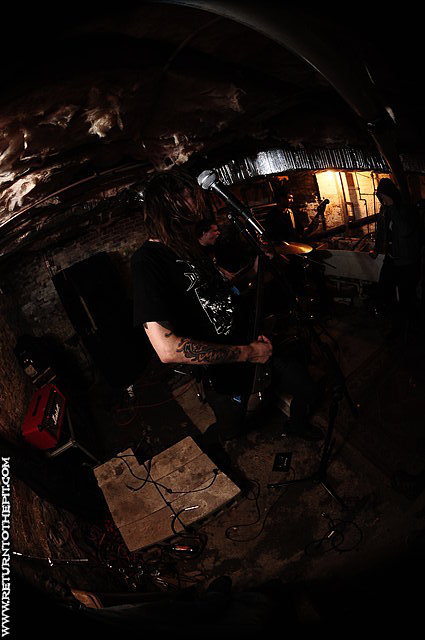 [ramlord on Apr 2, 2013 at Catacombs Of Grief (Portsmouth, NH)]