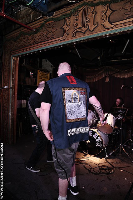 [rampant decay on Apr 24, 2012 at Ralph's (Worcester, MA)]