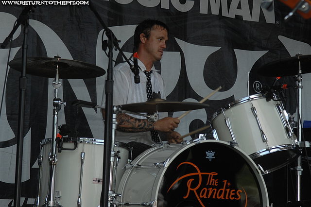 [randies on Aug 12, 2007 at Parc Jean-drapeau - Hurly Stage (Montreal, QC)]