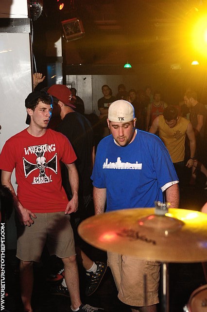 [randomshots on Jun 7, 2008 at Club Lido (Revere, MA)]