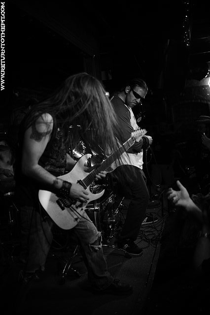 [ravage on May 12, 2016 at Ralph's (Worcester, MA)]