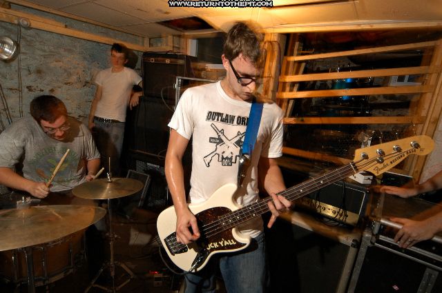 [red beard on Aug 11, 2005 at the Library (Allston, Ma)]