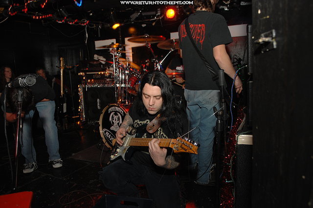 [revulva on Dec 23, 2006 at Club Saphir (Montreal, QC)]