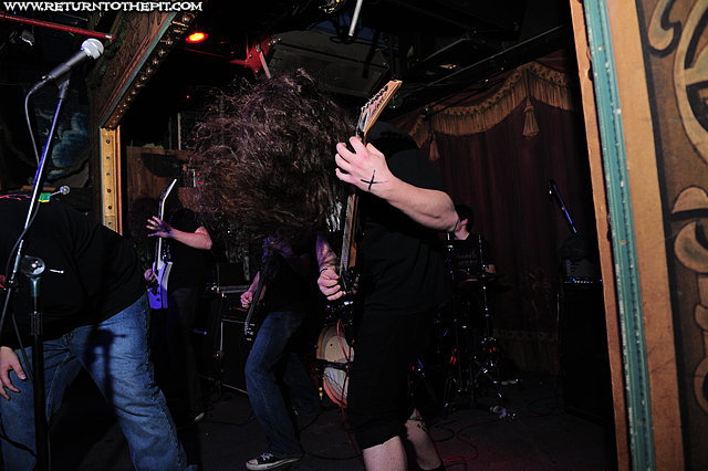 [scalpel on Feb 23, 2012 at Ralph's (Worcester, MA)]