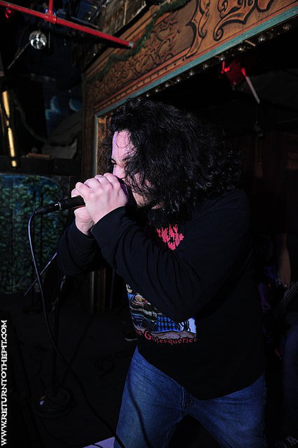 [scalpel on Feb 23, 2012 at Ralph's (Worcester, MA)]