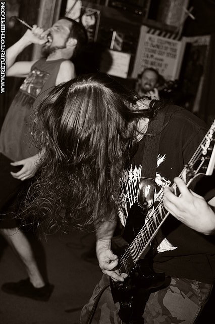 [scaphism on May 2, 2018 at Ralph's (Worcester, MA)]