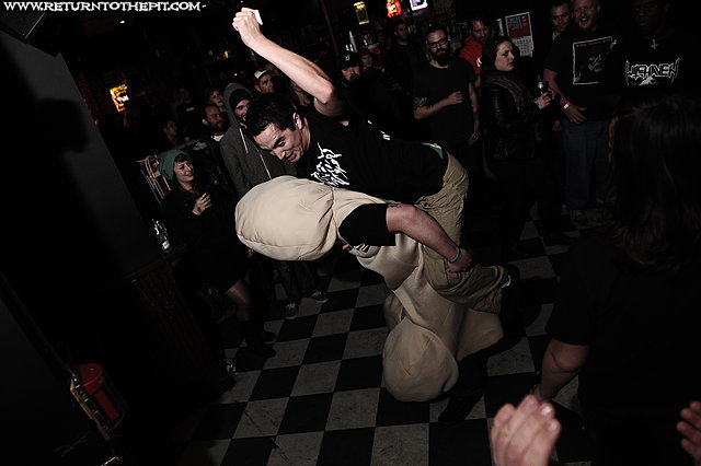 [sexcrement on Nov 17, 2010 at Great Scott's (Allston, MA)]
