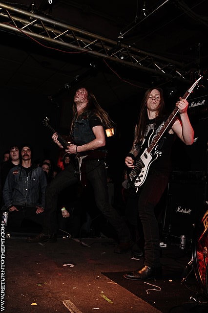 [skeleton witch on Feb 17, 2010 at Great Scott's (Allston, MA)]