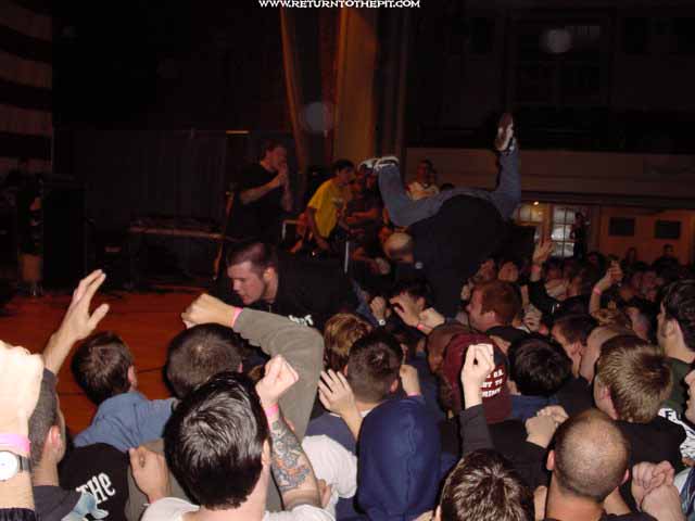 [slapshot on Oct 26, 2002 at Back to School Jam (Framingham, Ma)]