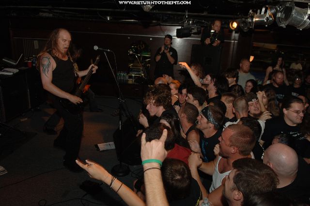 [strapping young lad on Aug 2, 2006 at the Station (Portland, Me)]