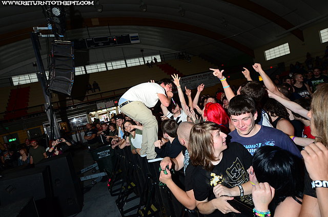 [stray from the path on Jun 25, 2011 at JFK Coliseum (Manchester, NH)]