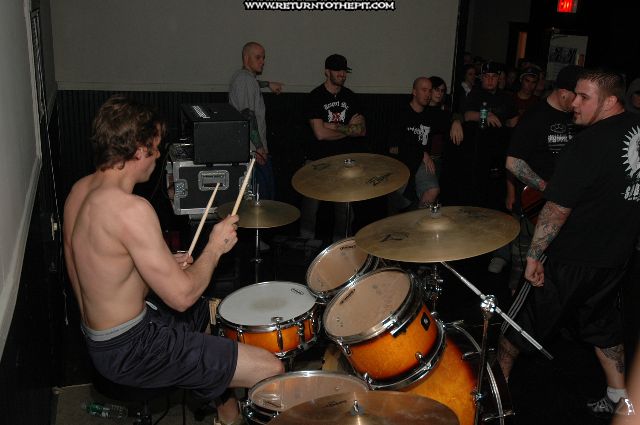 [strength for a reason on Mar 31, 2006 at Tiger's Den (Brockton, Ma)]