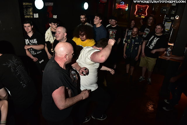 [sublime cadaveric decomposition on May 31, 2018 at O'Briens Pub (Allston, MA)]