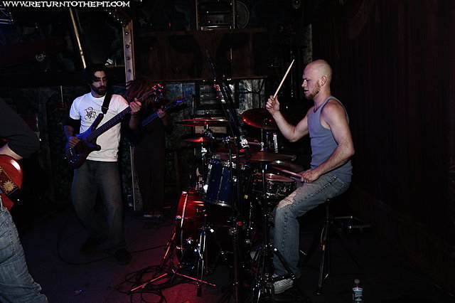 [the auburn system on Dec 4, 2008 at Ralph's Diner (Worcester, Ma)]