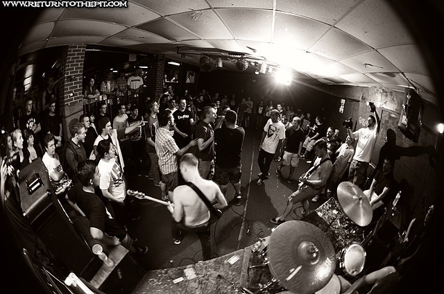 [the bonus army on Aug 25, 2012 at Anchors Up (Haverhill, MA)]