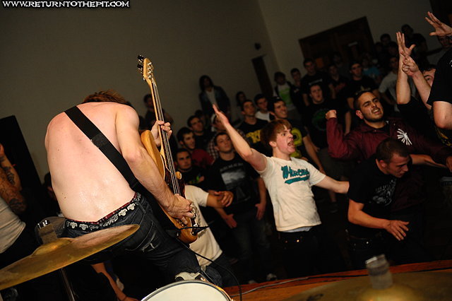 [the carrier on Sep 30, 2008 at ICC Church (Allston, MA)]