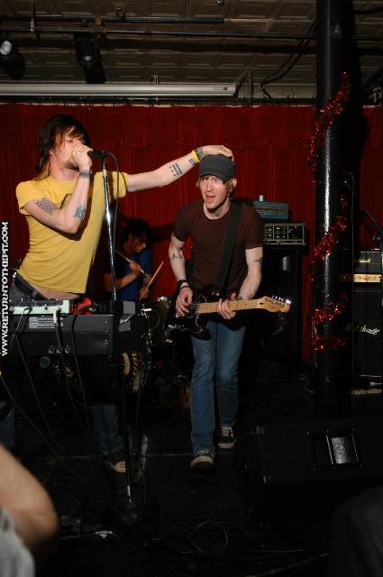 [chariots on Apr 10, 2005 at AS220 (Providence, RI)]