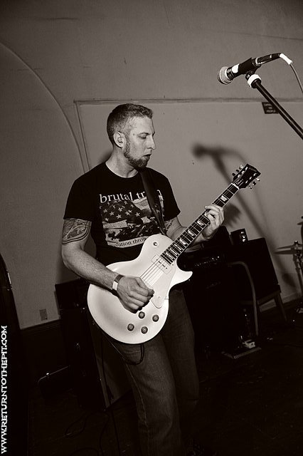 [the enemy within on Mar 24, 2012 at QVCC (Worcester, MA)]