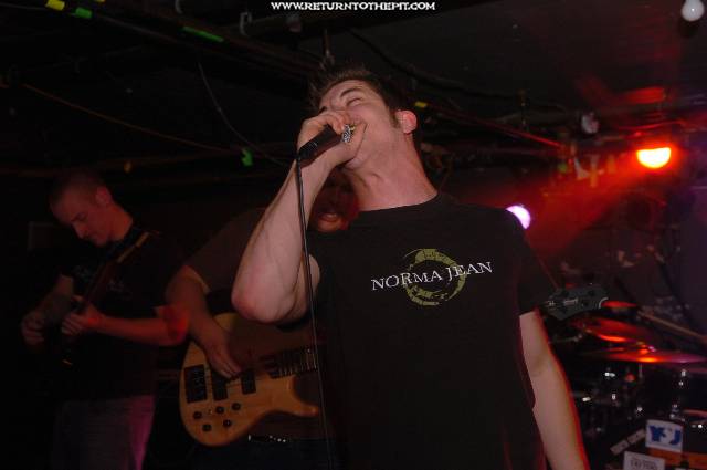 [the finite on Oct 21, 2005 at the Bombshelter (Manchester, NH)]